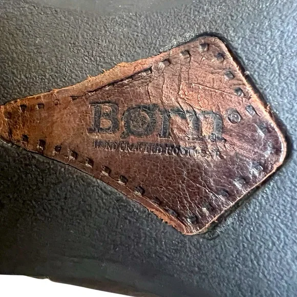 Born Brown Leather Boots with Block Heel 7.5 size stretch calf excellent condit - Picture 12 of 12